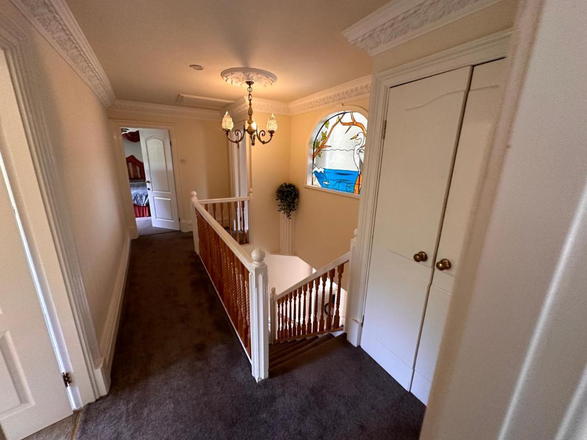 Отель Reemdale Manor - Fulwood Row Preston Pr25Rw Grimsargh Экстерьер фото